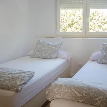 Casa Vilma- Magnificent 4 Bedroom House Next To The With Sea Views Holiday home Estepona